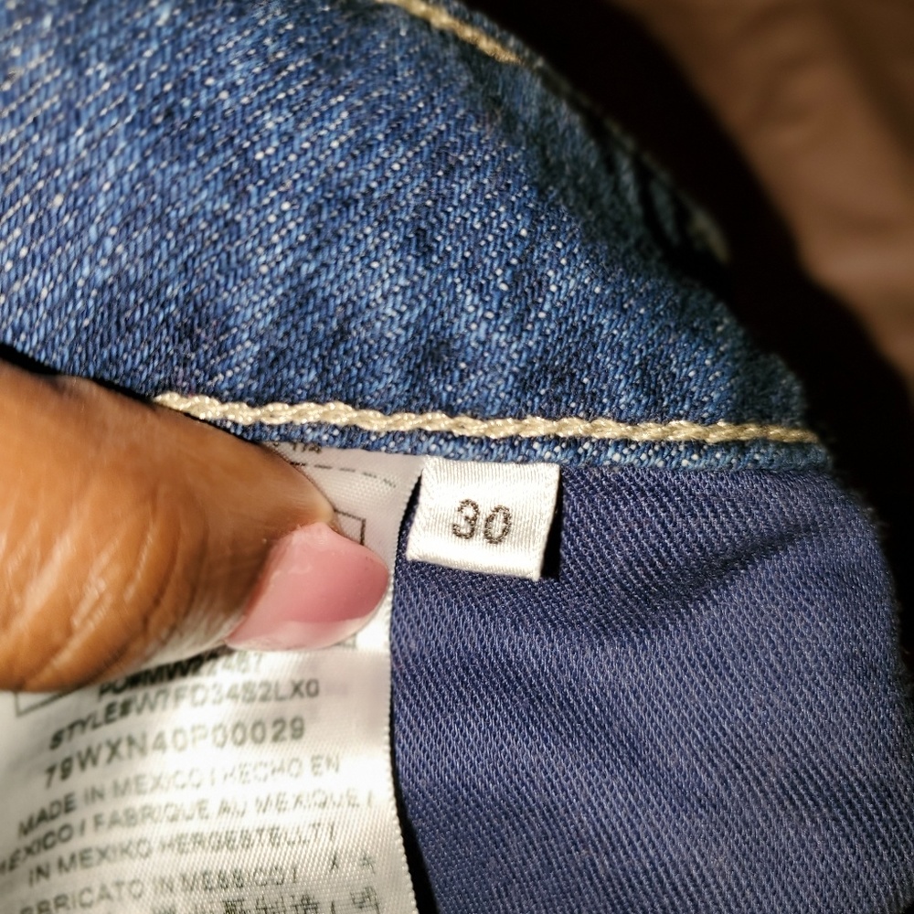 Denim shorts - Picture 3 of 3
